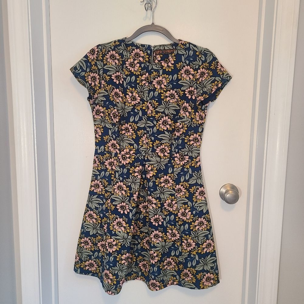 Qed London Floral Retro 70s Vibe Mini Dress Size UK10